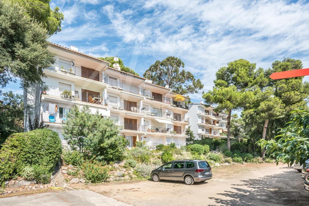 Carabela By Seamount Rentals カレリャ・デ・パラフルジェリ エクステリア 写真
